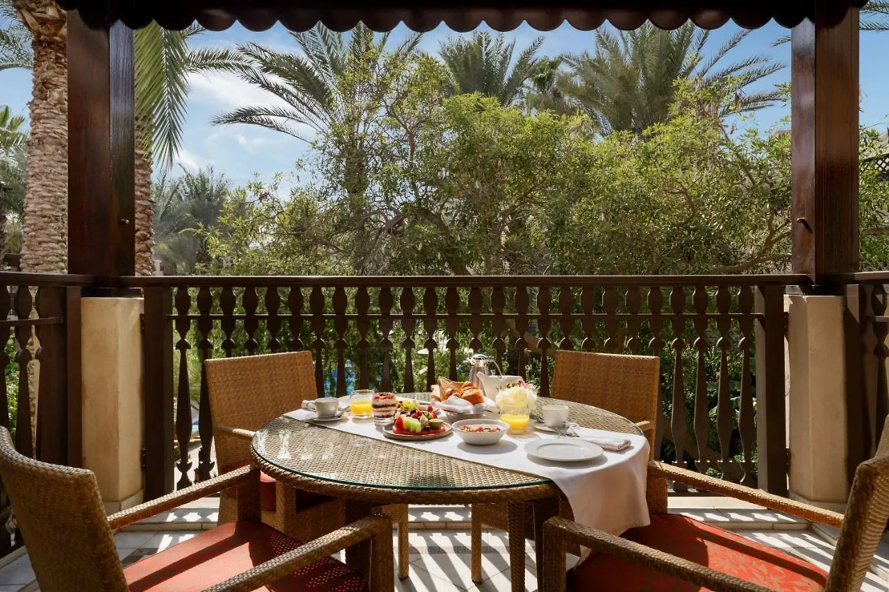 ***** Resort Jumeirah Dar Al Masyaf Dubai United Arab Emirates